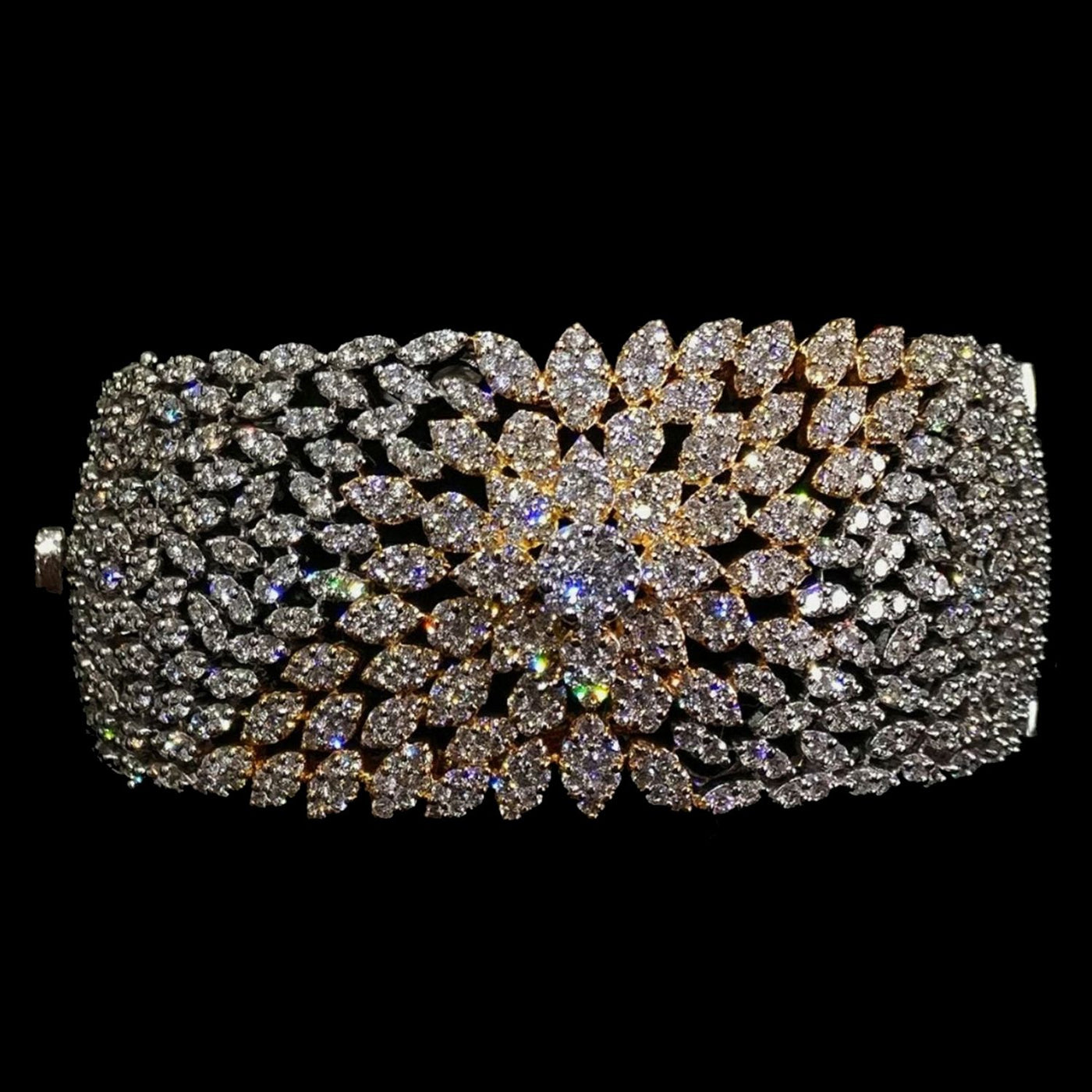 Meghan Diamond Bangle